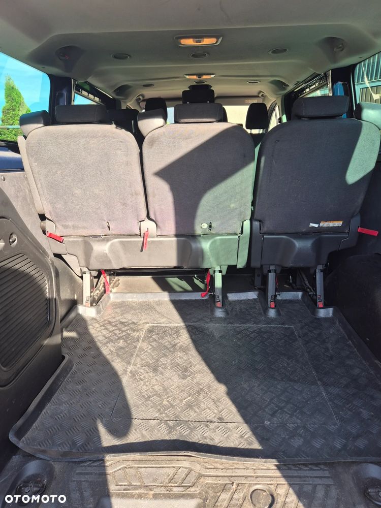 Ford Transit Custom - 11