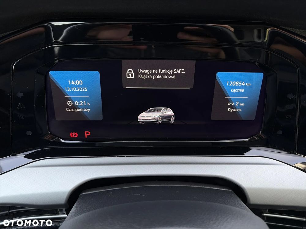 Volkswagen Golf VIII 1.5 eTSI EVO Life DSG - 22