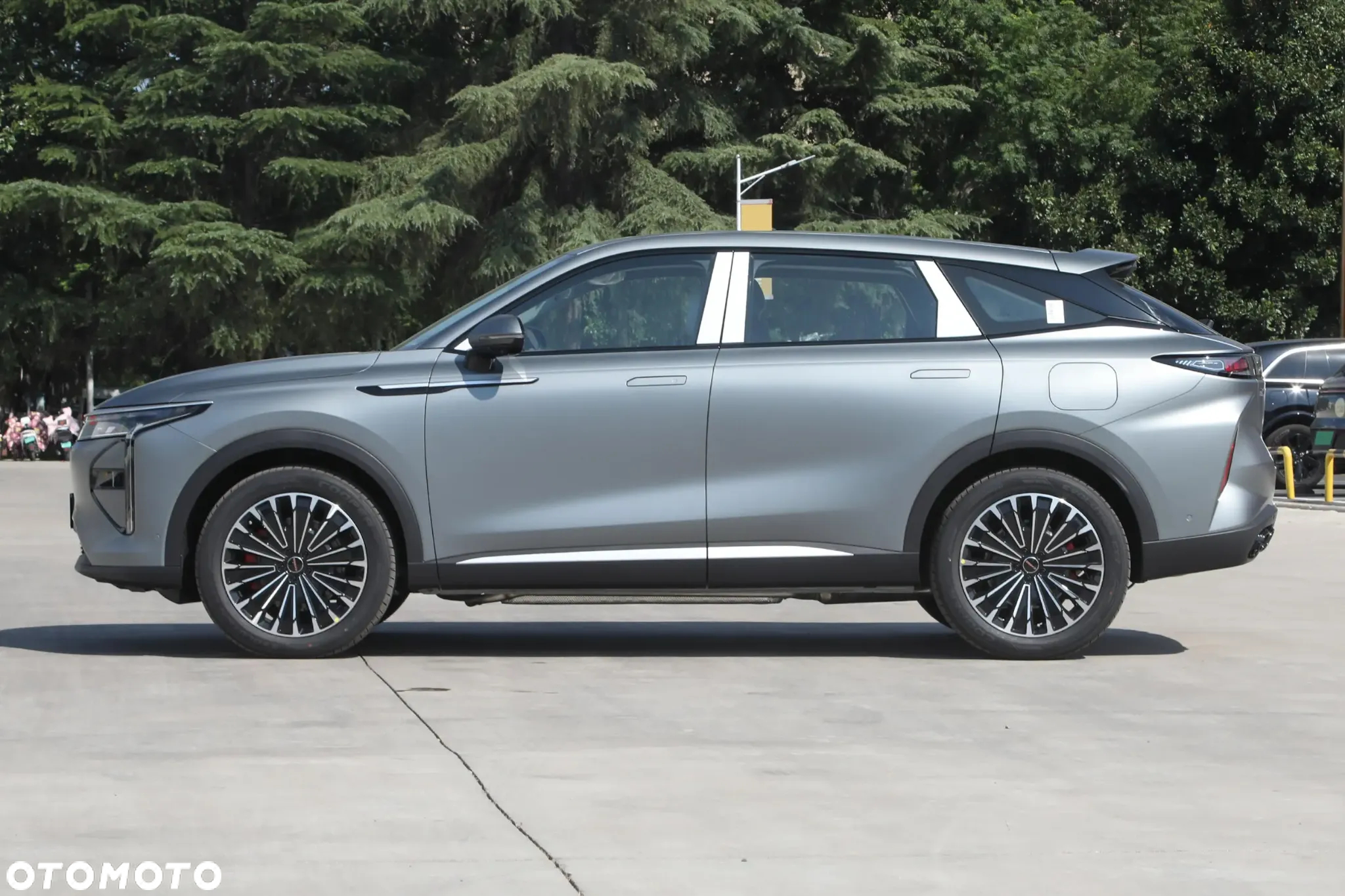 Omoda 9 1.5 Super Hybrid Exclusive AWD - 6