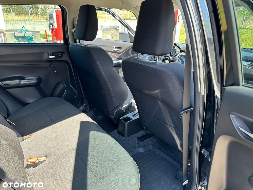 Suzuki Swift 1.2 Premium - 5
