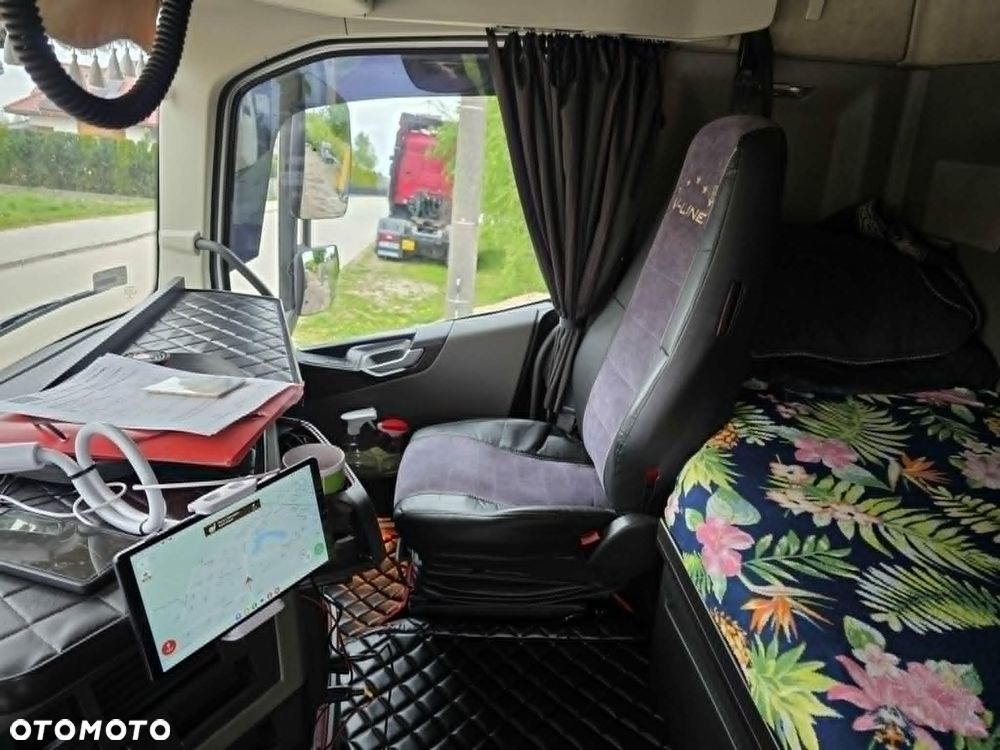 Volvo FH - 12