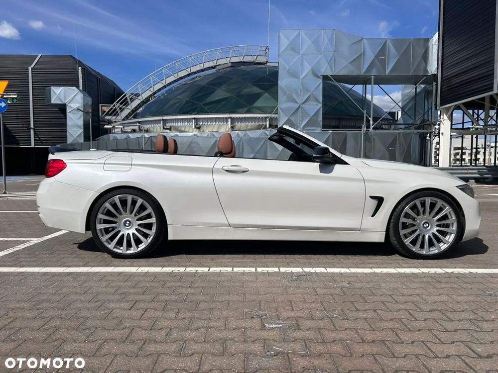 BMW Seria 4 435i Cabrio - 11