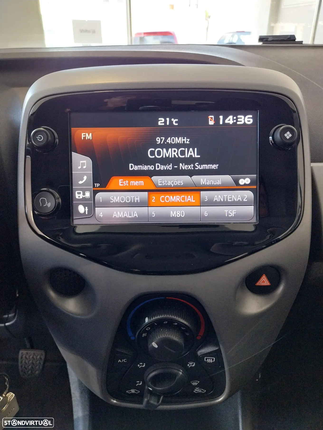 Toyota Aygo 1.0 X-Play+X-Touch - 11