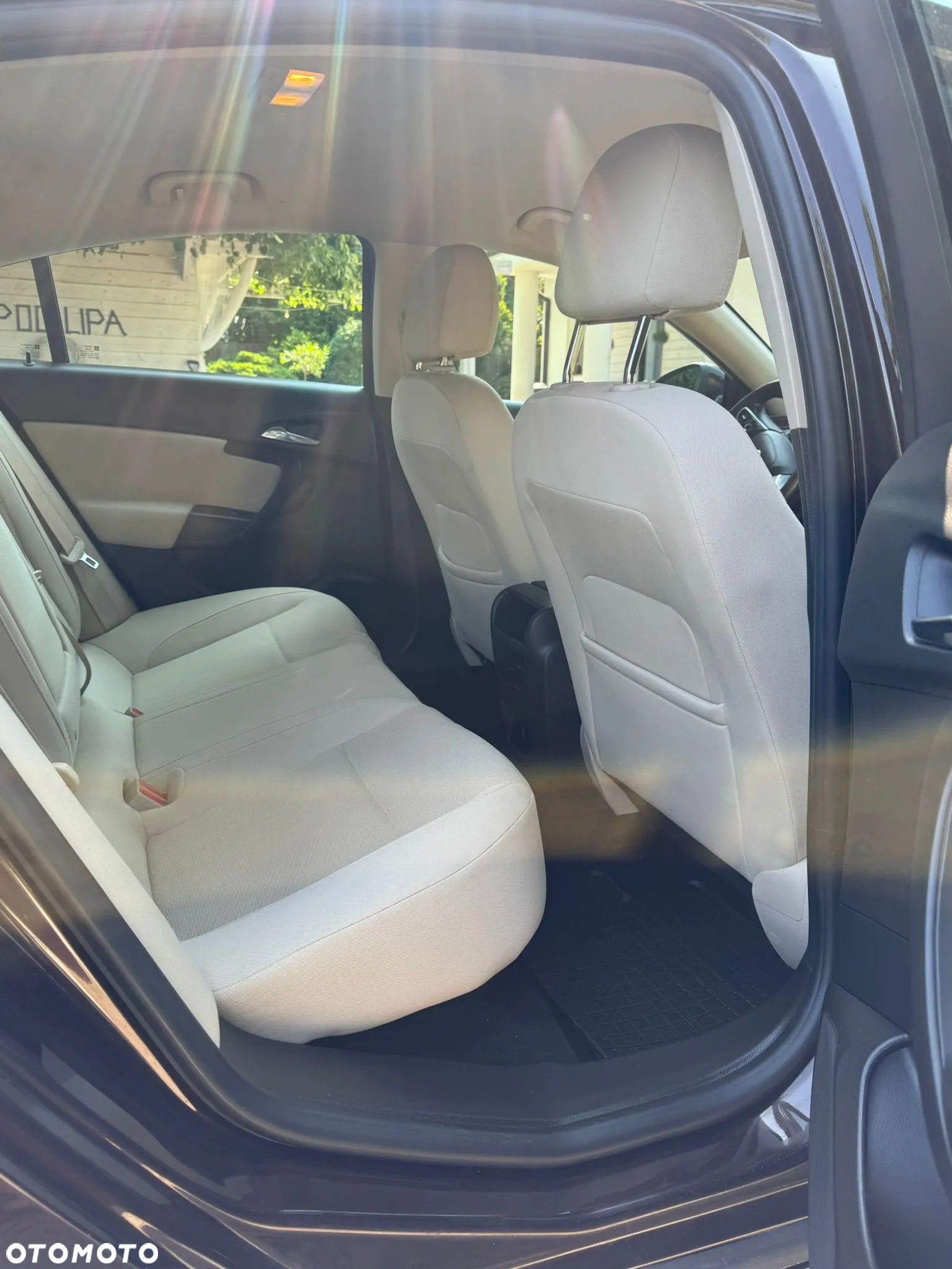 Opel Insignia 1.6 CDTI Edition S&S - 11