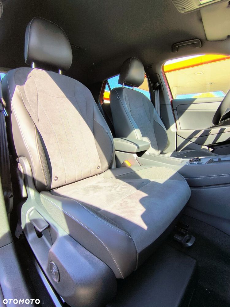 Volkswagen T-Roc 1.5 eTSI Style DSG - 11