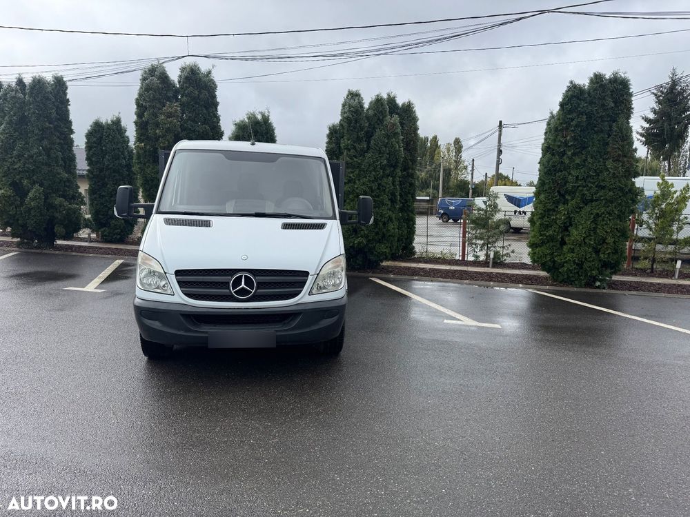 Mercedes-Benz Sprinter - 1