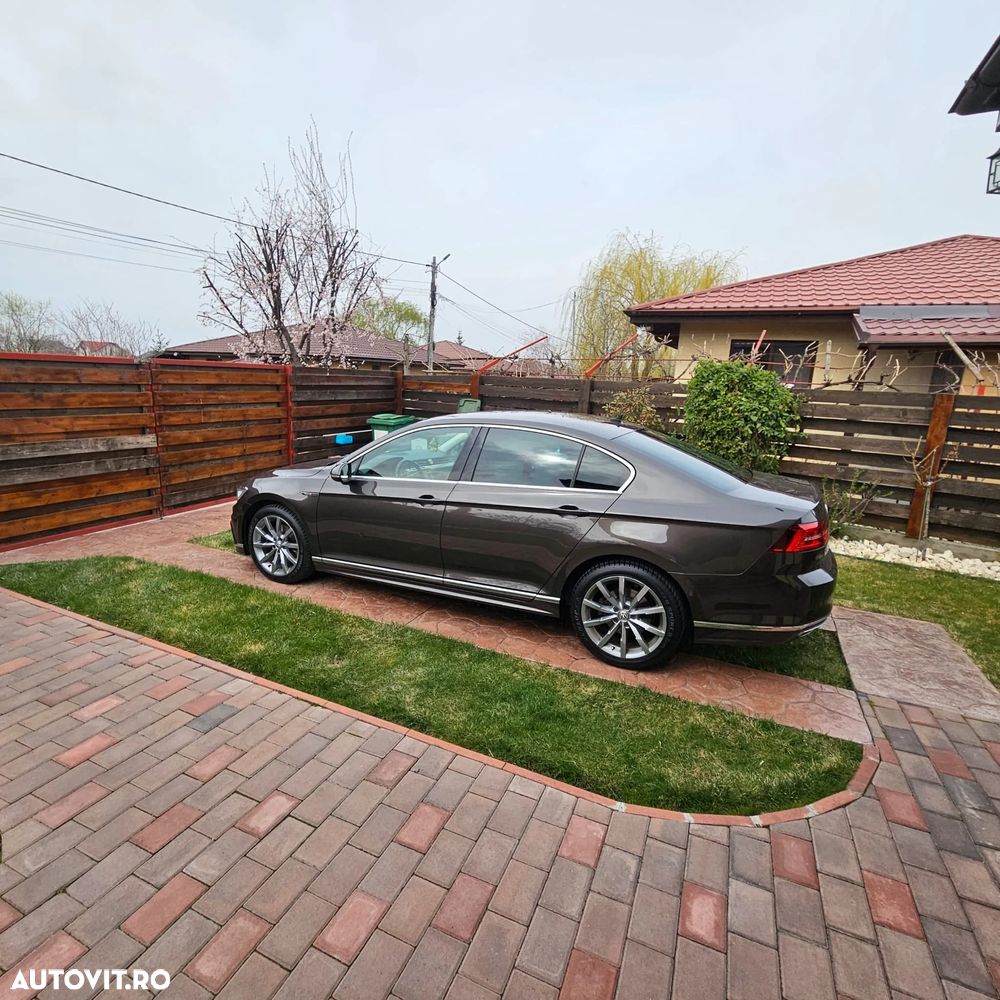 Volkswagen Passat Variant 2.0 TDI DSG 4Motion Highline - 3