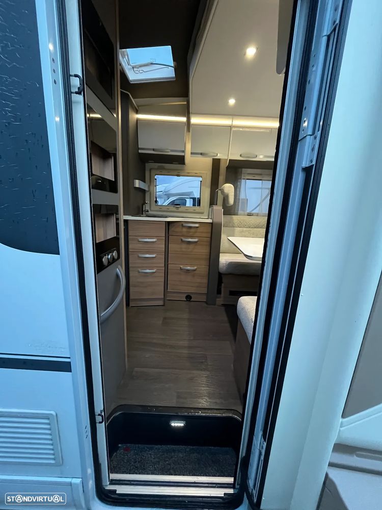 Adria Matrix Axess 670 DC - 9