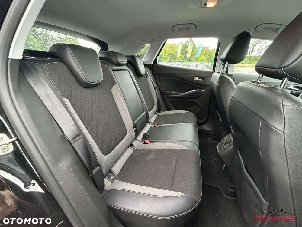 Opel Grandland X 1.2 Start/Stop Automatik Design Line - 19