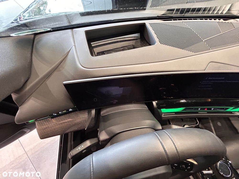 BMW Seria 5 540d xDrive mHEV - 16