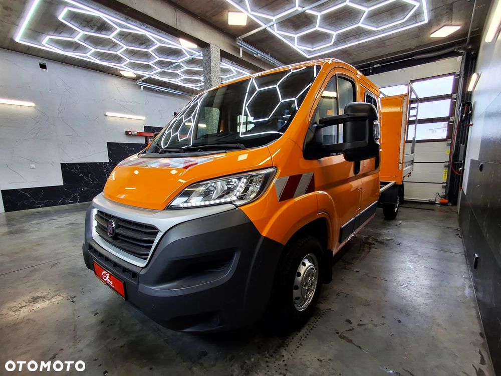 Fiat Ducato LIFT 2015r Automatyczna Skrzynia Biegów Brygadówka Doka Dubel Kabina Światła LED Hak Służba Autostradowa Służba Drogowa - 2