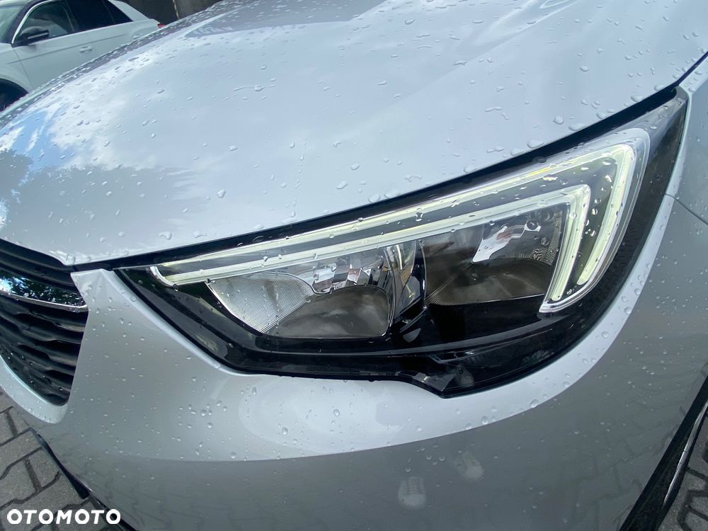 Opel Crossland X 1.2 T Design Line S&S - 21