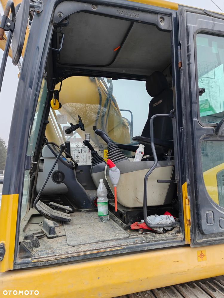 Komatsu PC210LC-8 - 8
