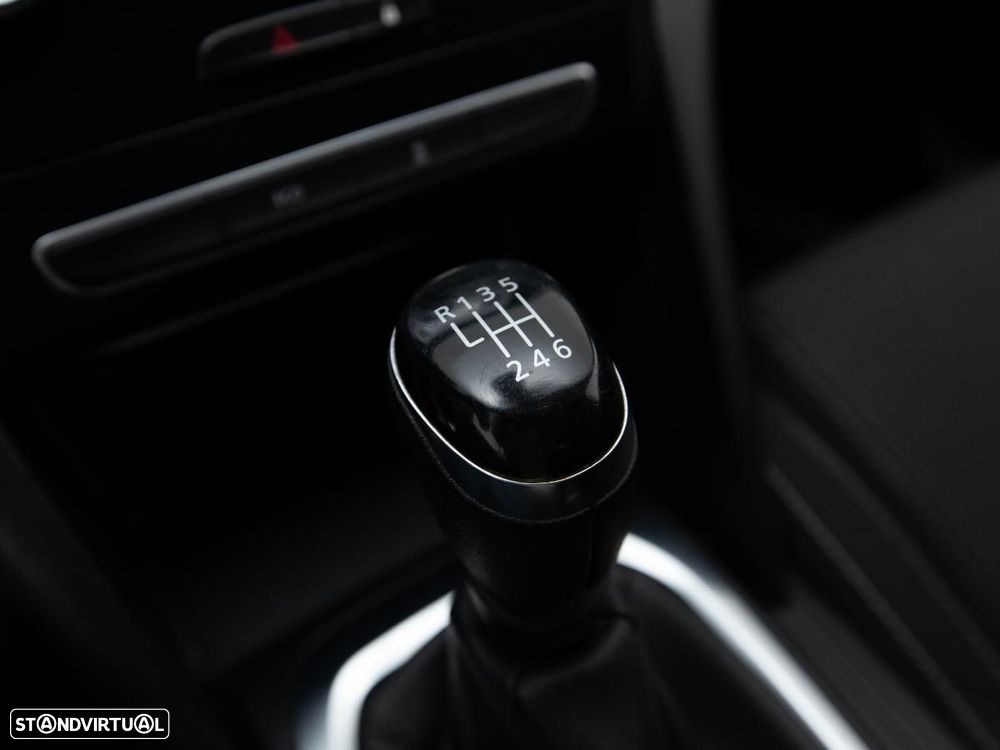 Renault Mégane 1.5 Blue dCi Zen - 17
