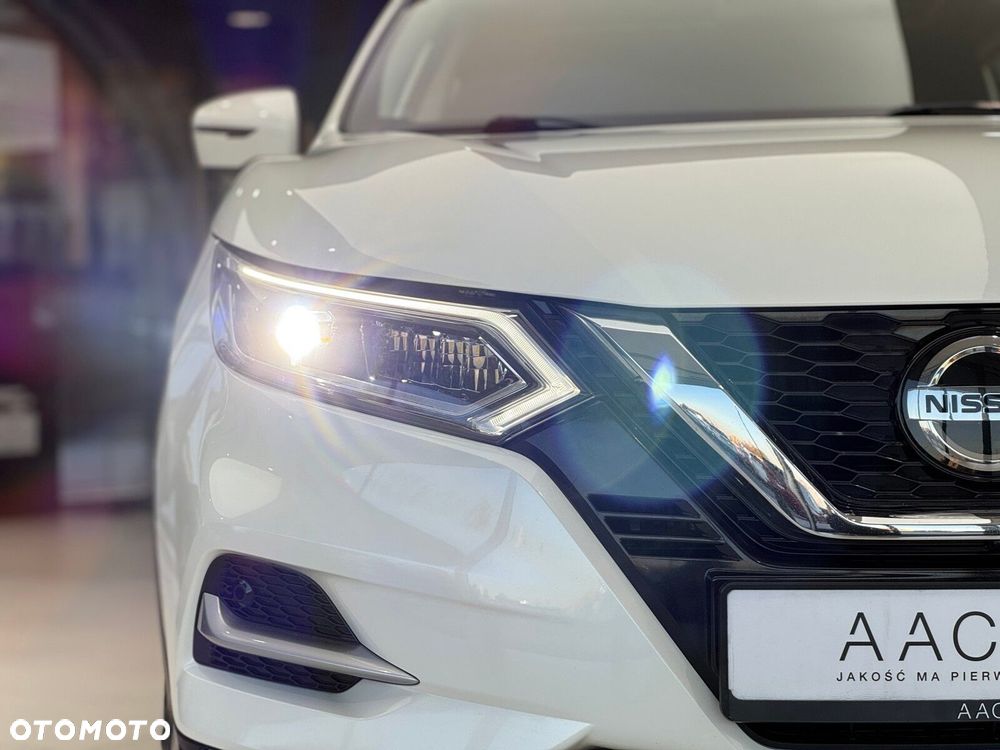 Nissan Qashqai 1.3 DIG-T N-Connecta - 40