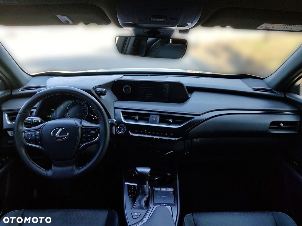 Lexus UX 250h GPF F Impression 2WD - 11