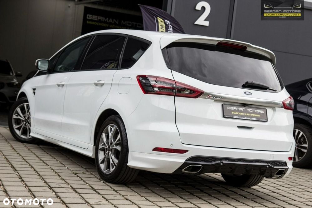 Ford S-Max - 8