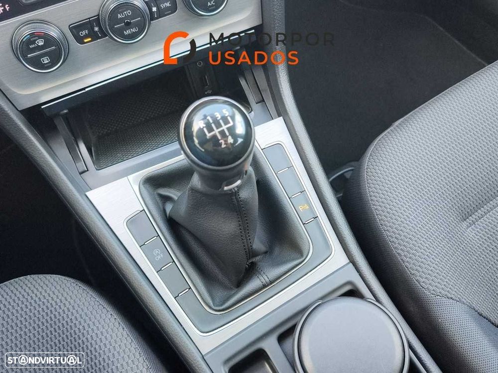 VW Golf Variant 1.6 TDi GPS Edition - 28