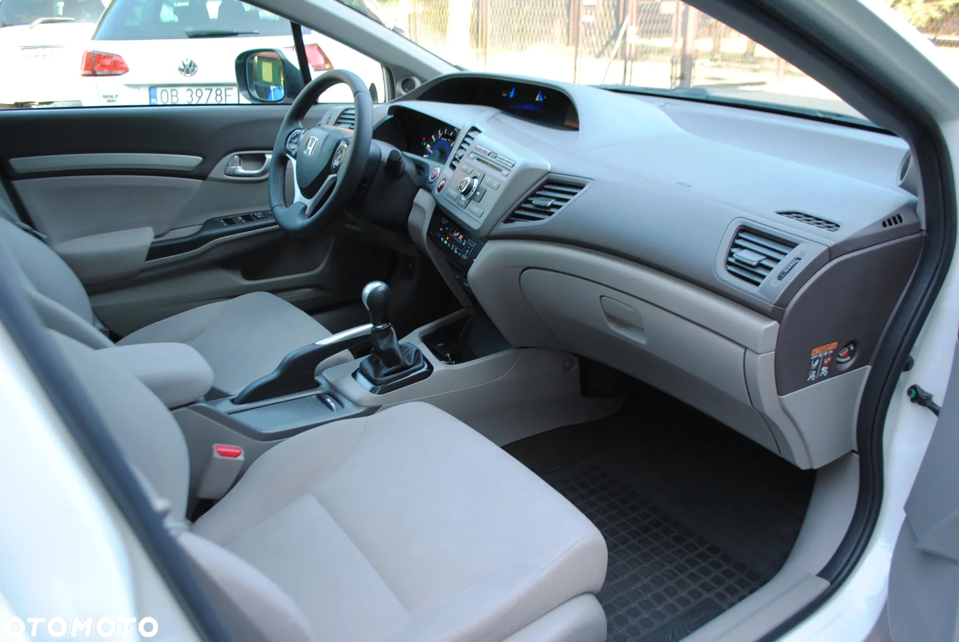 Honda Civic 1.8 Executive - 9