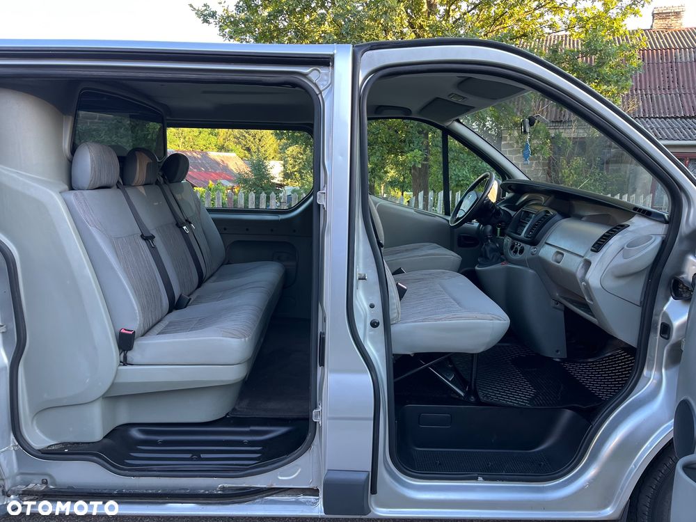 Renault TRAFIC - 6