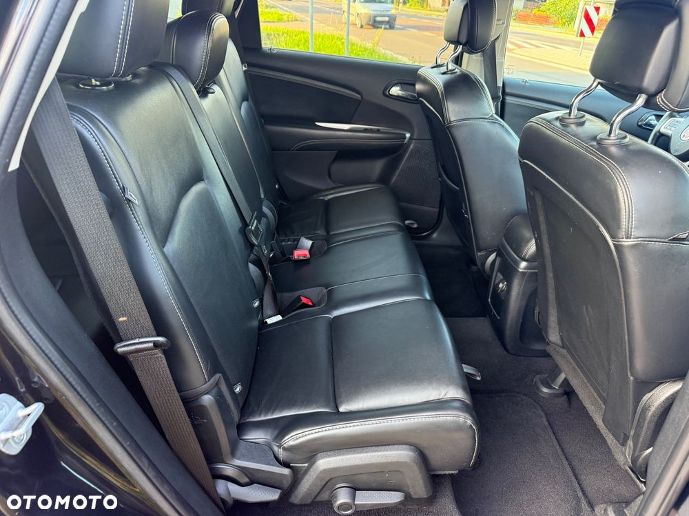 Fiat Freemont 3.6 V6 Black Code - 16