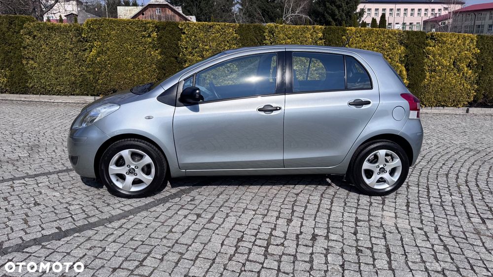 Toyota Yaris 1.33 VVT-i Cool+ - 5