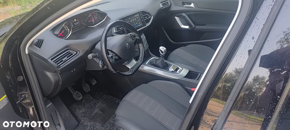 Peugeot 308 BlueHDi 150 Stop & Start Business-Line - 9
