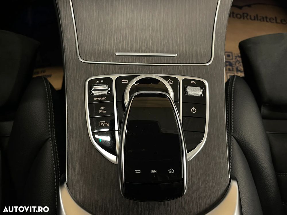 Mercedes-Benz C 220 d 4MATIC Aut - 28