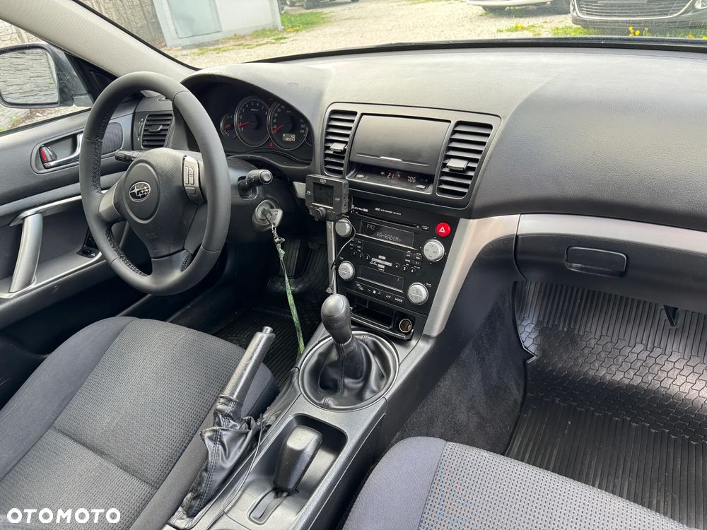Subaru Legacy Kombi 2.0i Comfort - 22