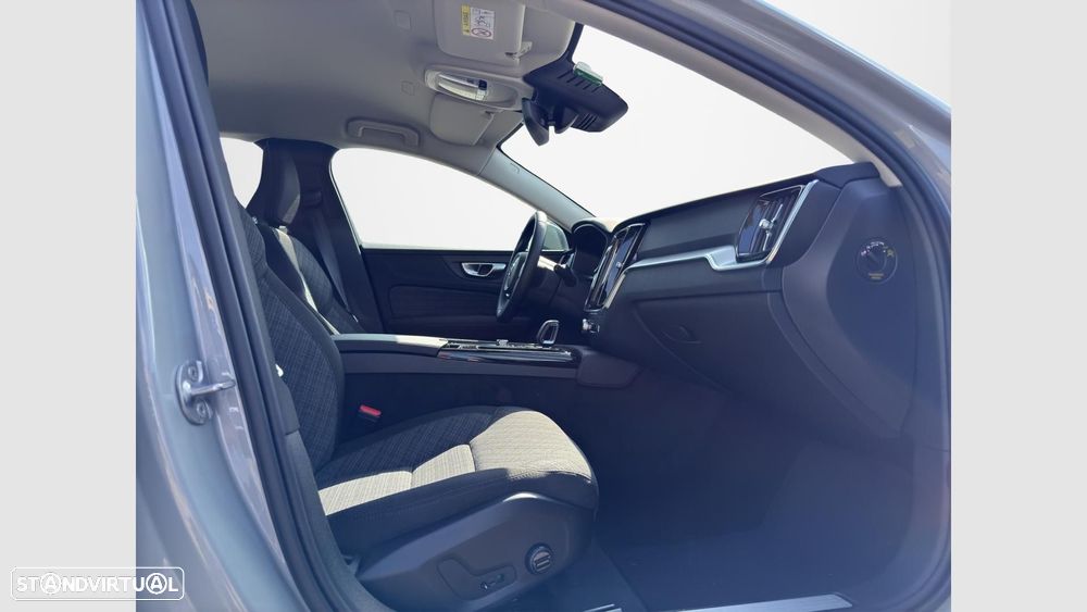 Volvo V60 2.0 T6 AWD TE Essential - 15