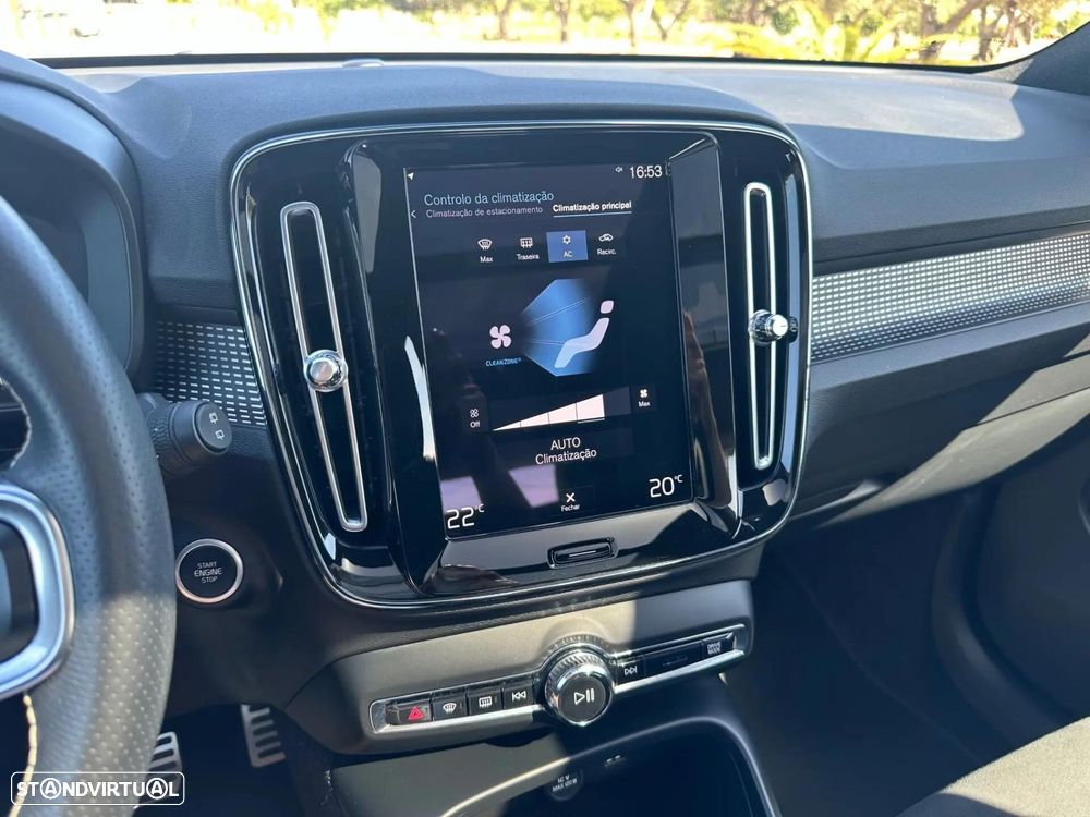 Volvo XC 40 1.5 T2 R-Design Geartronic - 23