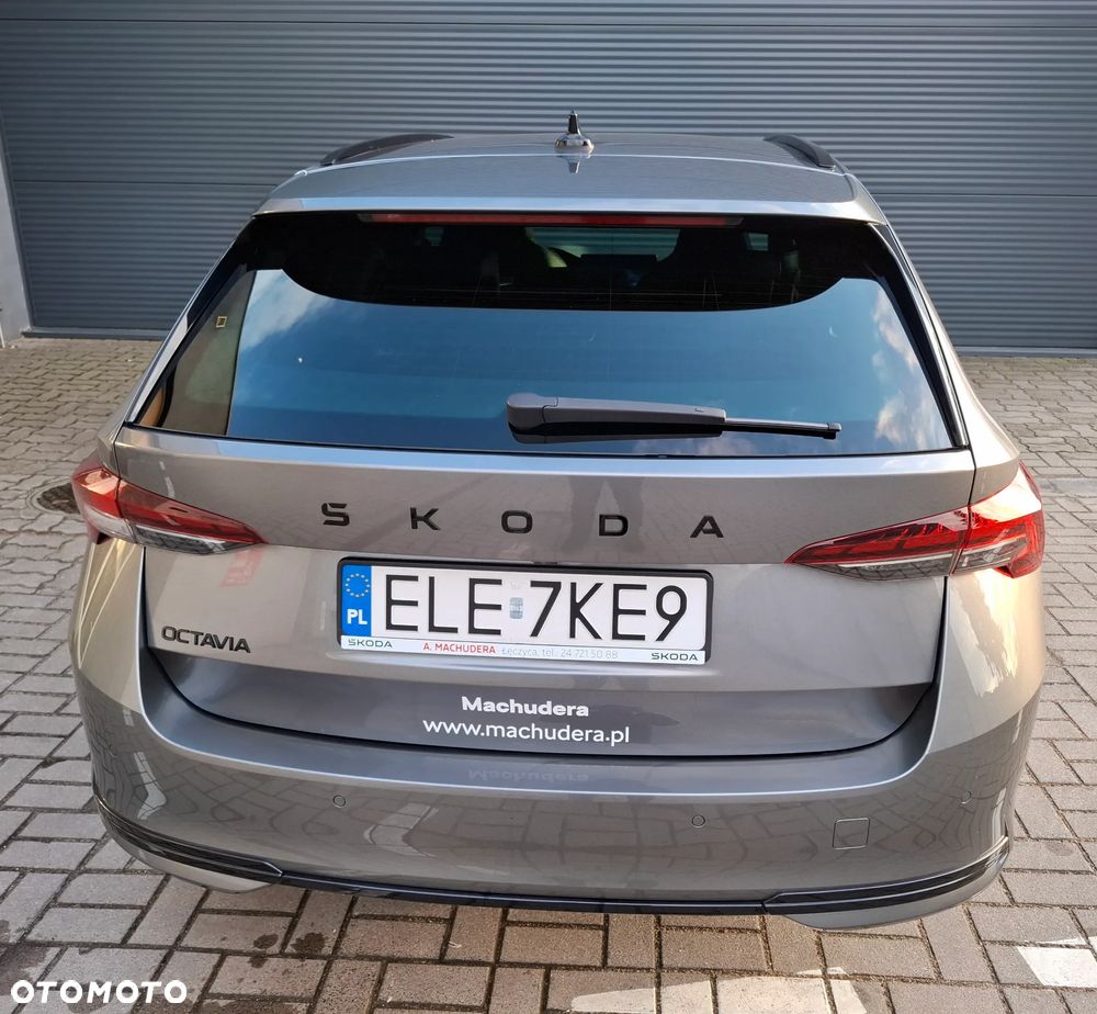 Skoda Octavia 2.0 TDI Sportline DSG - 14