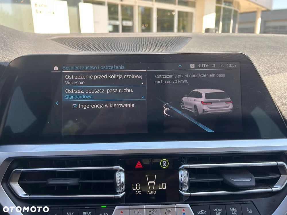 BMW Seria 3 320e xDrive Sport Line - 37