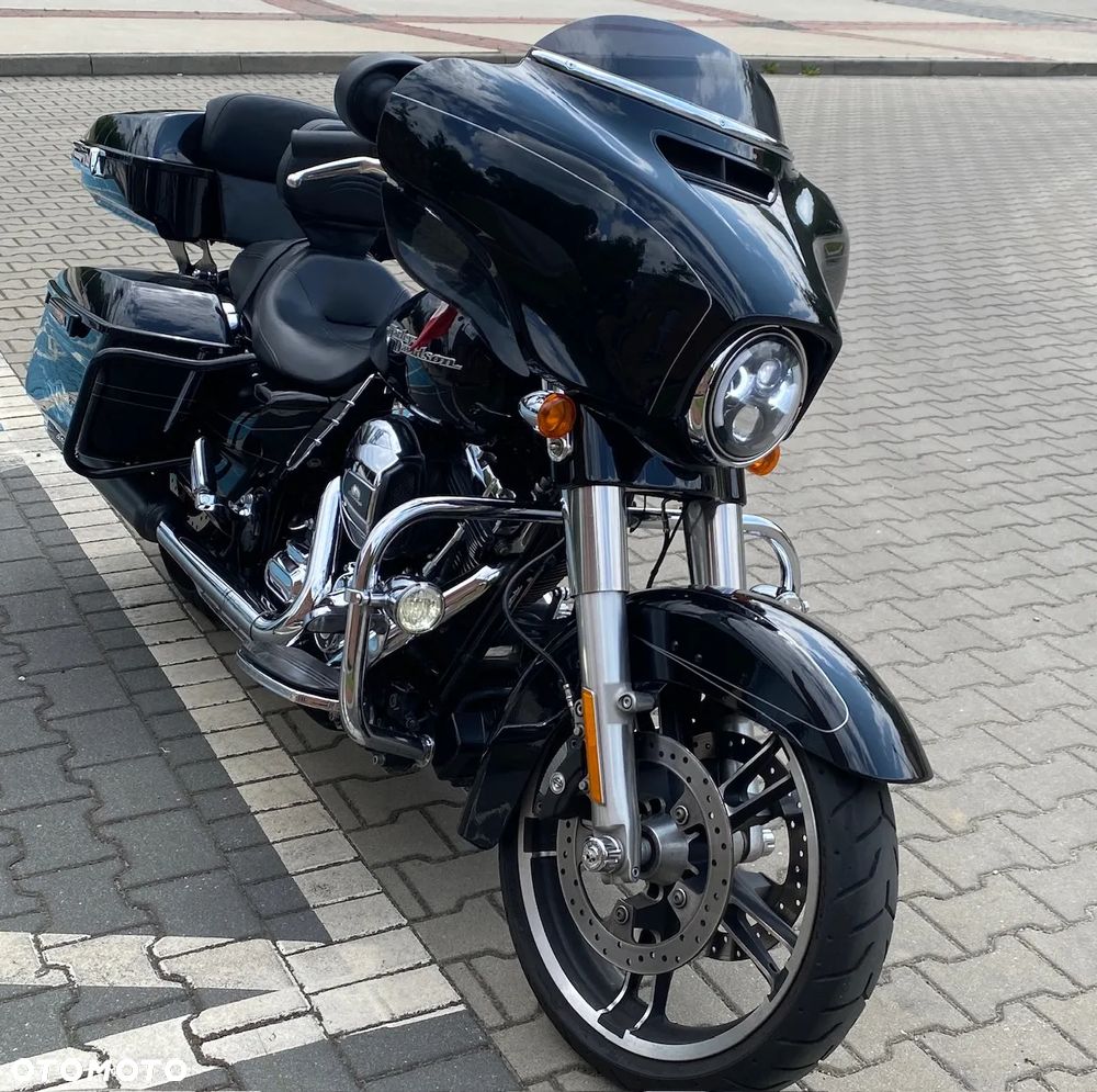 Harley-Davidson FLHXS Special - 2