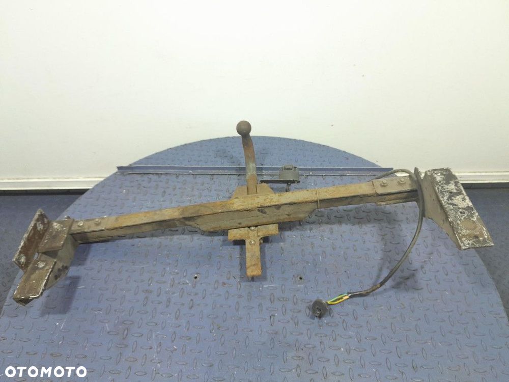 HYUNDAI ELANTRA IV 06-10 HAK HOLOWNICZY 7 PIN - 8