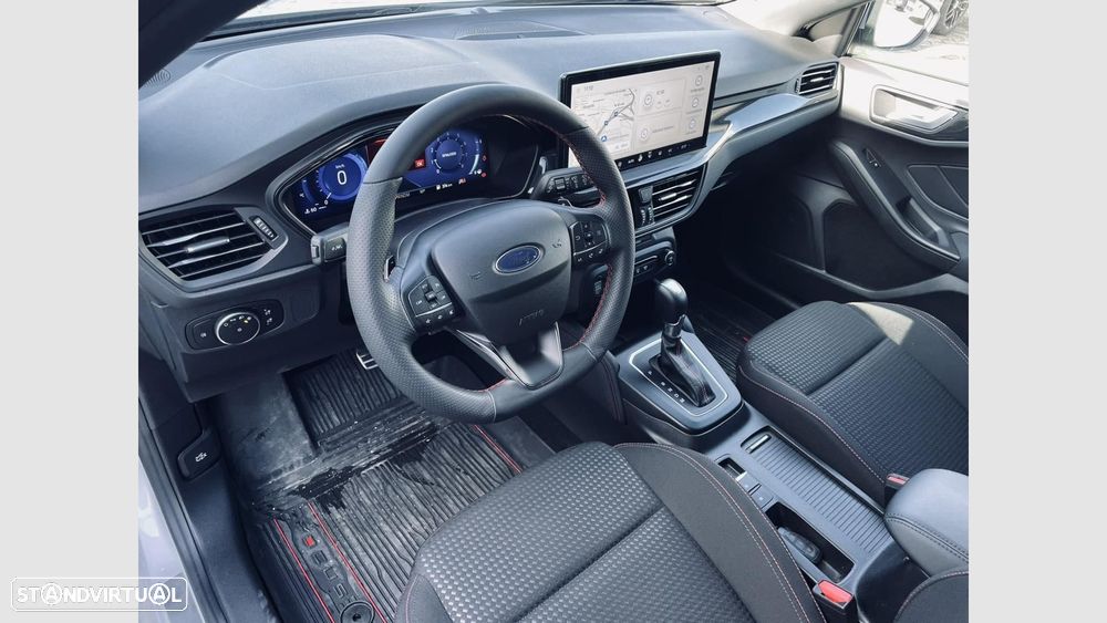 Ford Focus 1.0 EcoBoost MHEV ST-Line X Aut. - 6