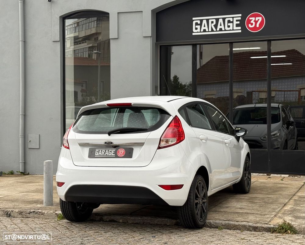 Ford Fiesta - 8