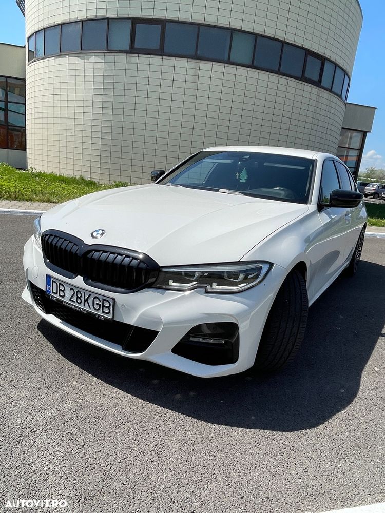 BMW Seria 3 320i xDrive AT - 9