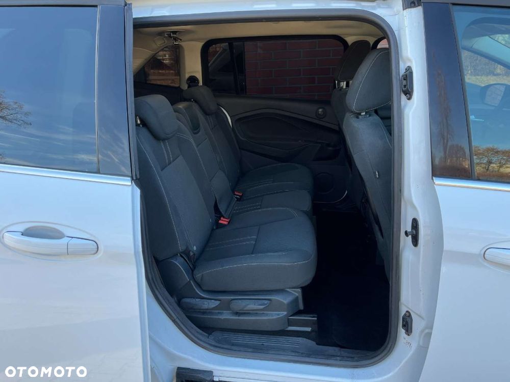 Ford Grand C-MAX - 14