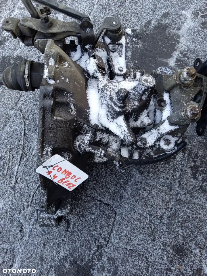 SKRZYNIA BIEGÓW OPEL COMBO CORSA C 00-06 1.4 BENZYNA - 1