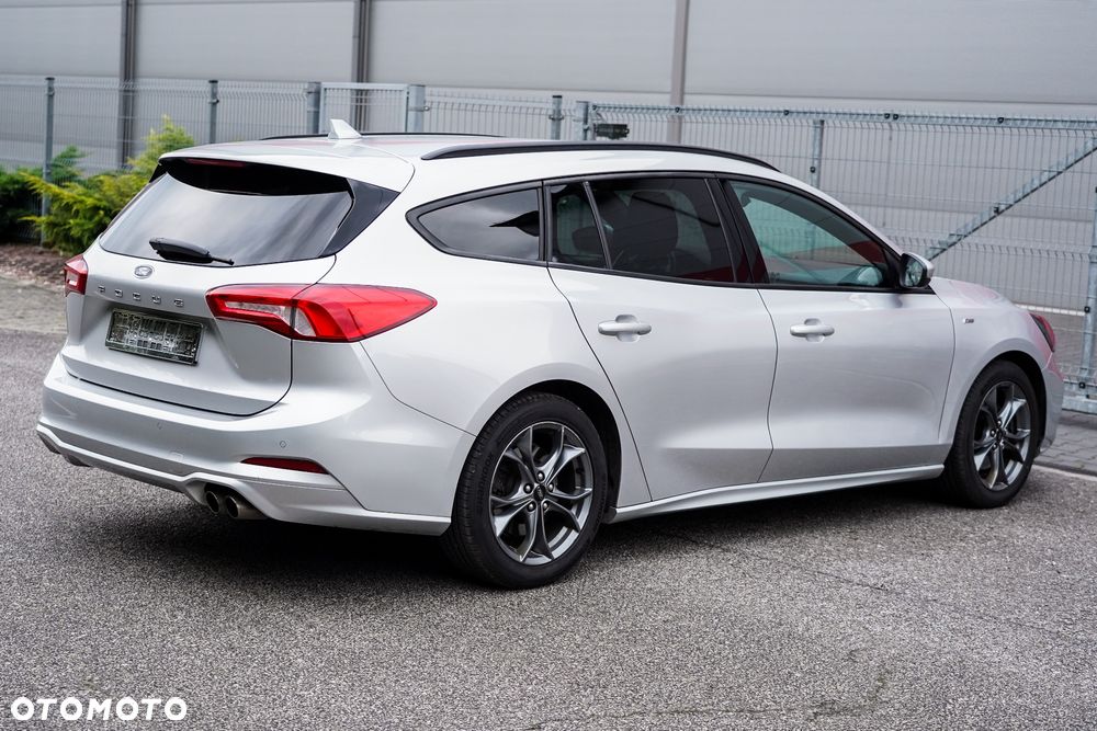 Ford Focus 1.5 EcoBlue ST-Line - 28