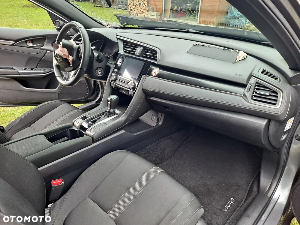 Honda Civic 1.0 i-VTEC Turbo CVT Comfort Sport - 8