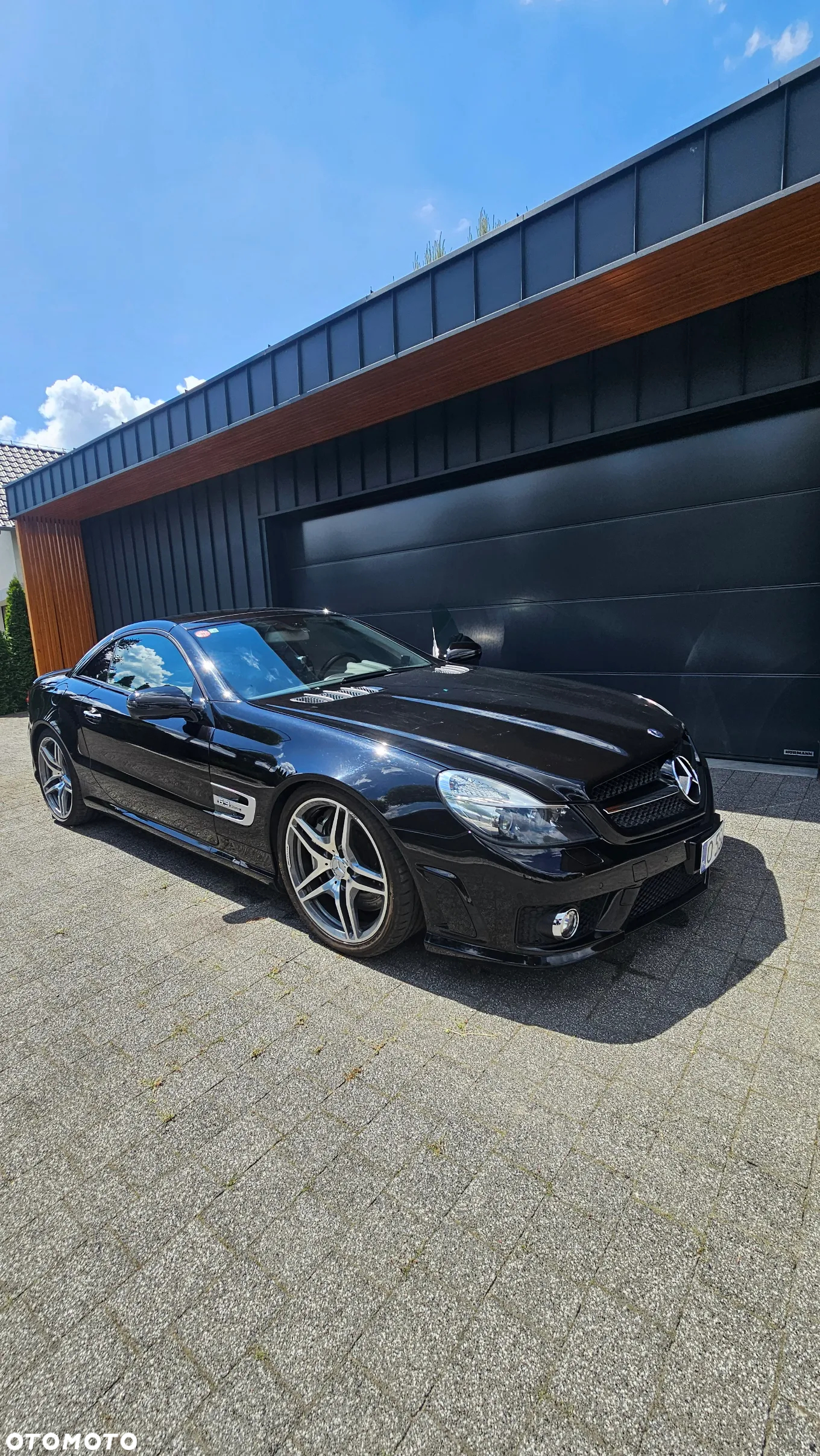 Mercedes-Benz SL 63 AMG - 16