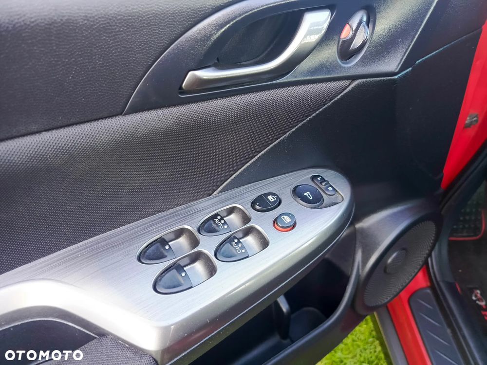 Honda Civic 1.4 i-VTEC Comfort - 38