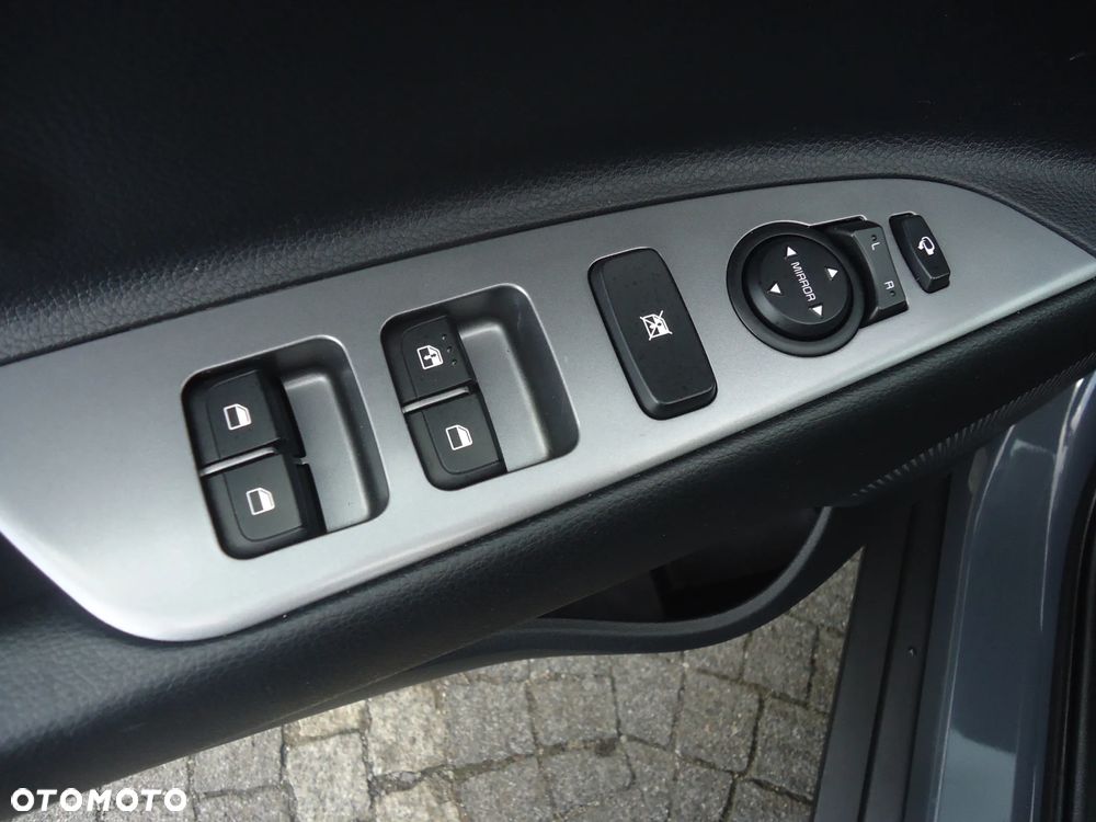 Kia Stonic 1.0 T-GDI GT Line - 18