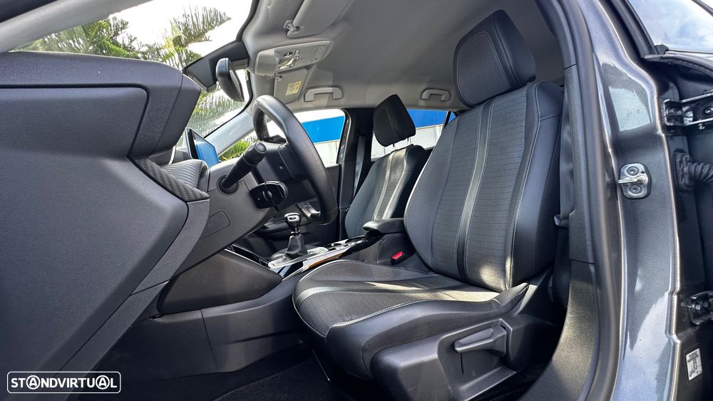 Peugeot 2008 1.5 BlueHDi Allure - 24