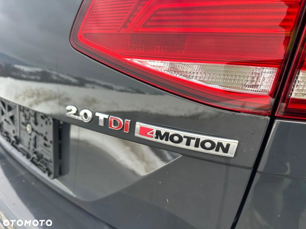 Volkswagen Passat Alltrack 2.0 TDI SCR 4Motion DSG - 22