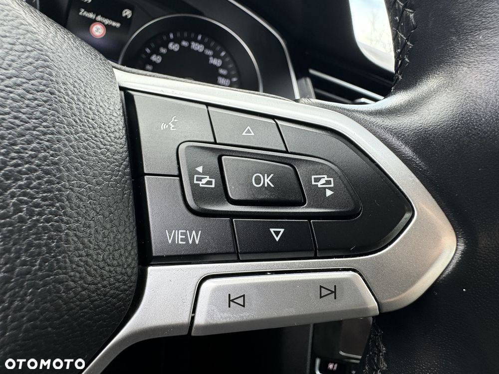 Volkswagen Passat Variant 2.0 TDI SCR Business - 17