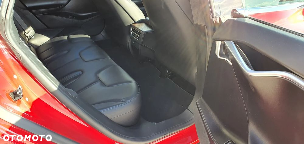 Tesla Model S Long Range Plus - 25