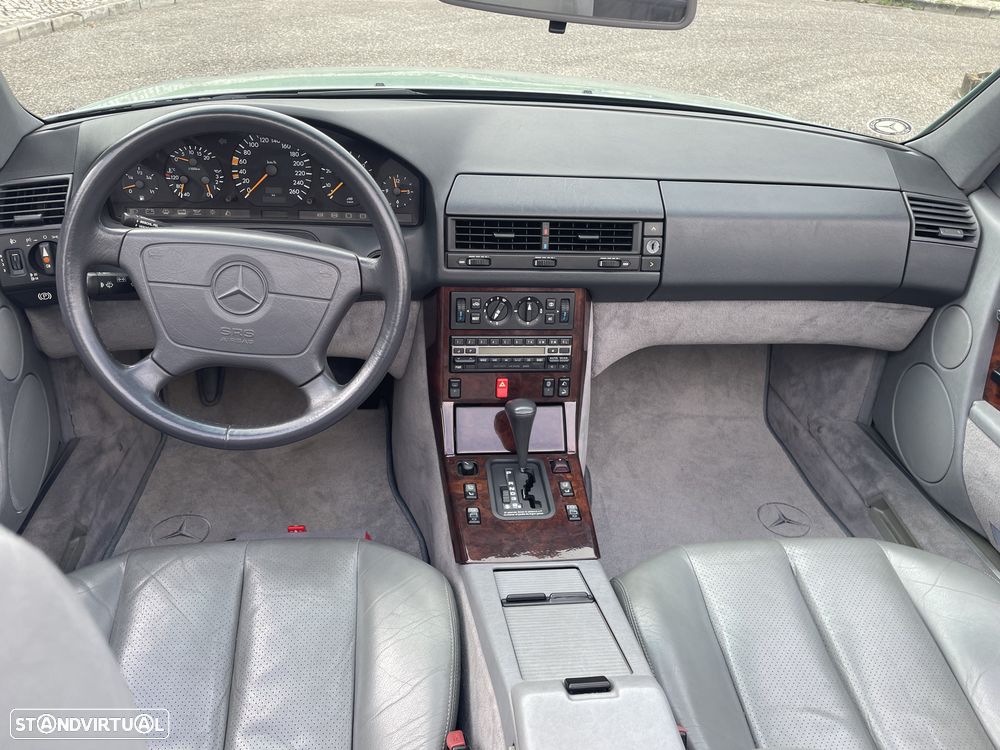 Mercedes-Benz SL 500 Standard - 37